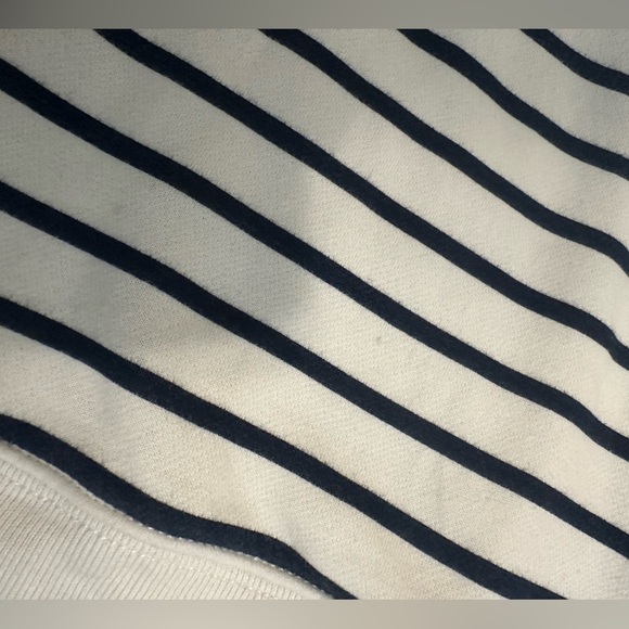 Abercrombie Essential Raglan Sunday Crew - size medium - Picture 3 of 5